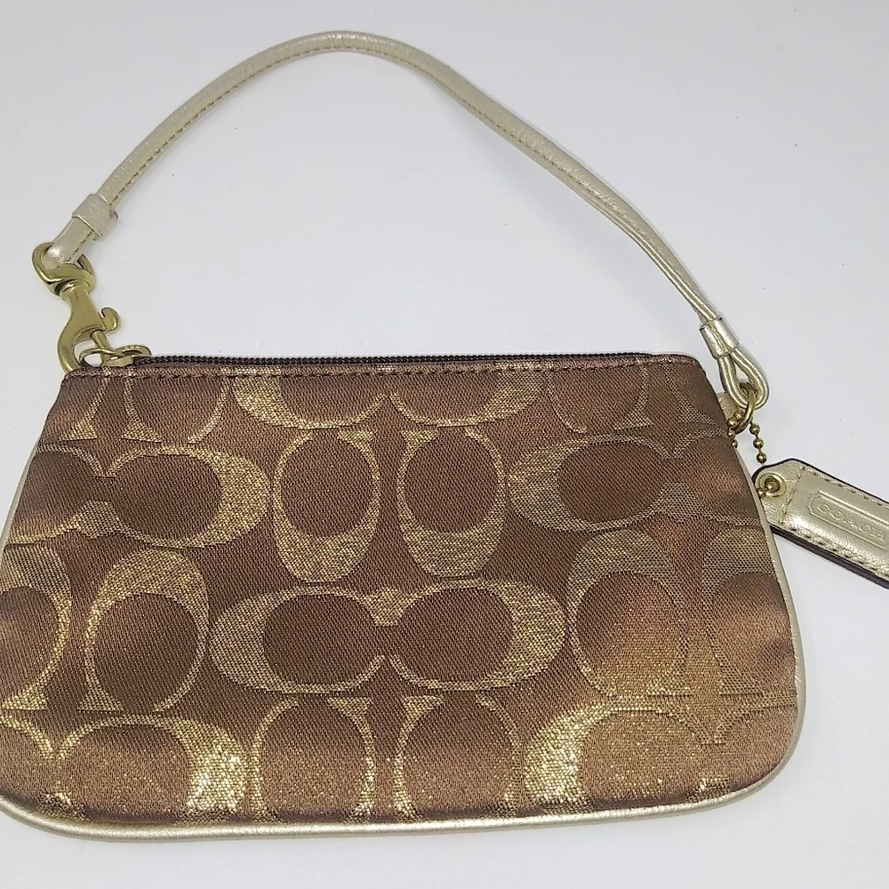 Coach | Tan and Brown Wristlet